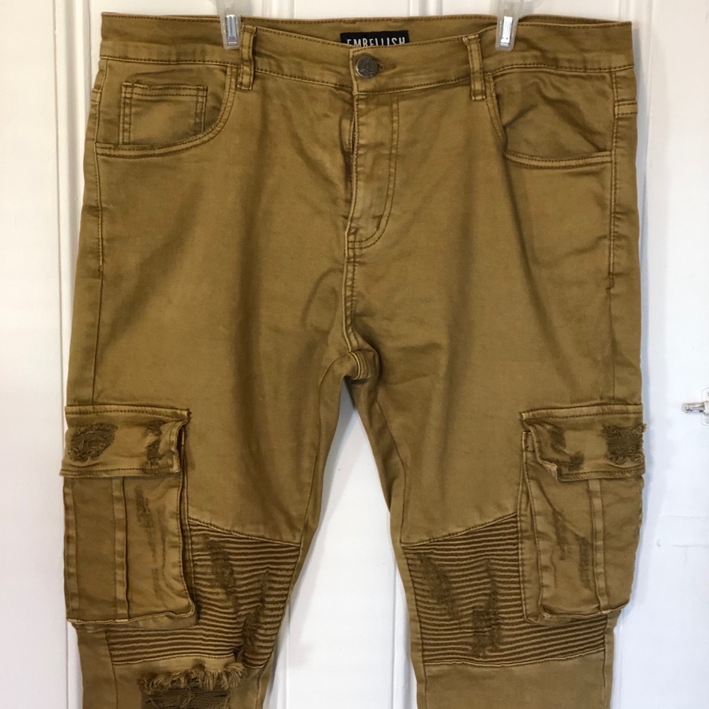 Man’s pants size 36